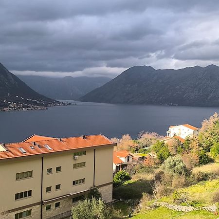 Vista Di Cattaro Appartement Buitenkant foto